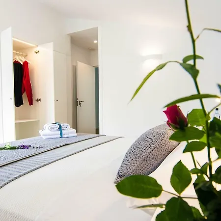 Guest house Casa Adro 3*